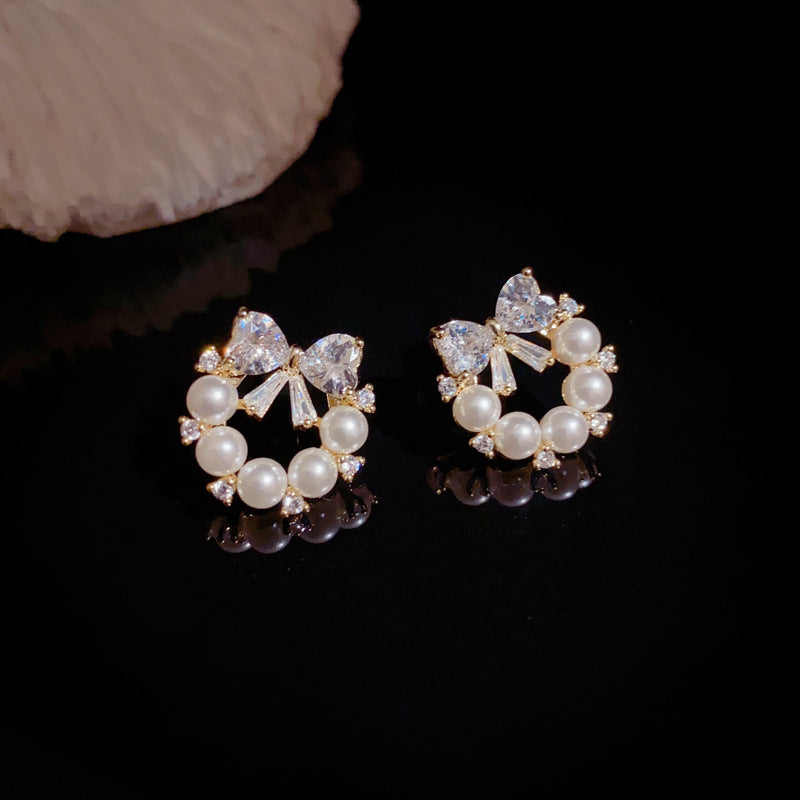 Luxury Zircon Bow & Pearl Round Stud Gold Earrings – Elegant Design