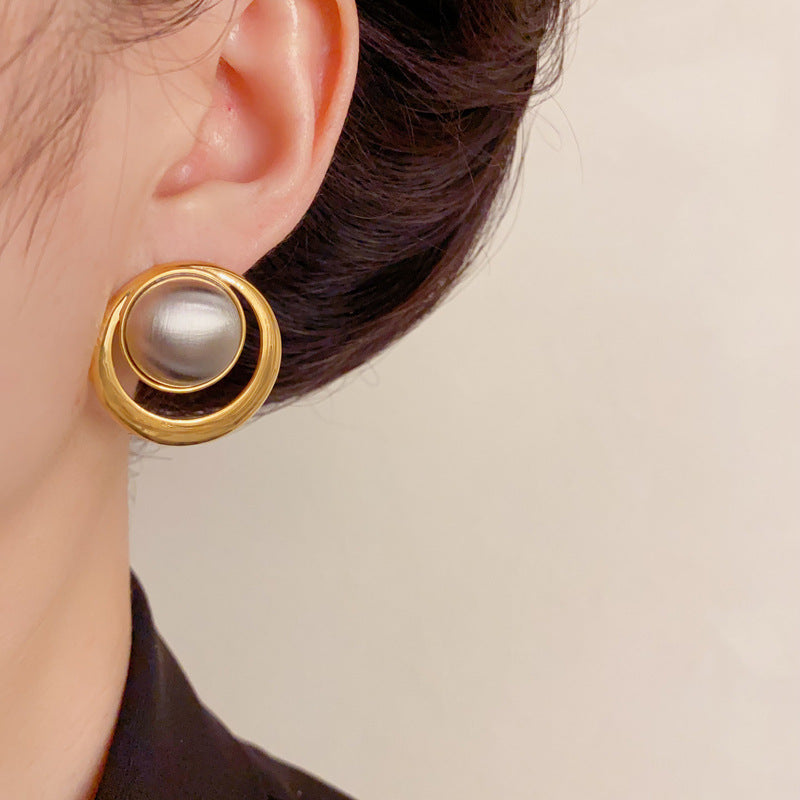 Luxury Contrasting Brushed Metal Round Stud Earrings – Elegant Design