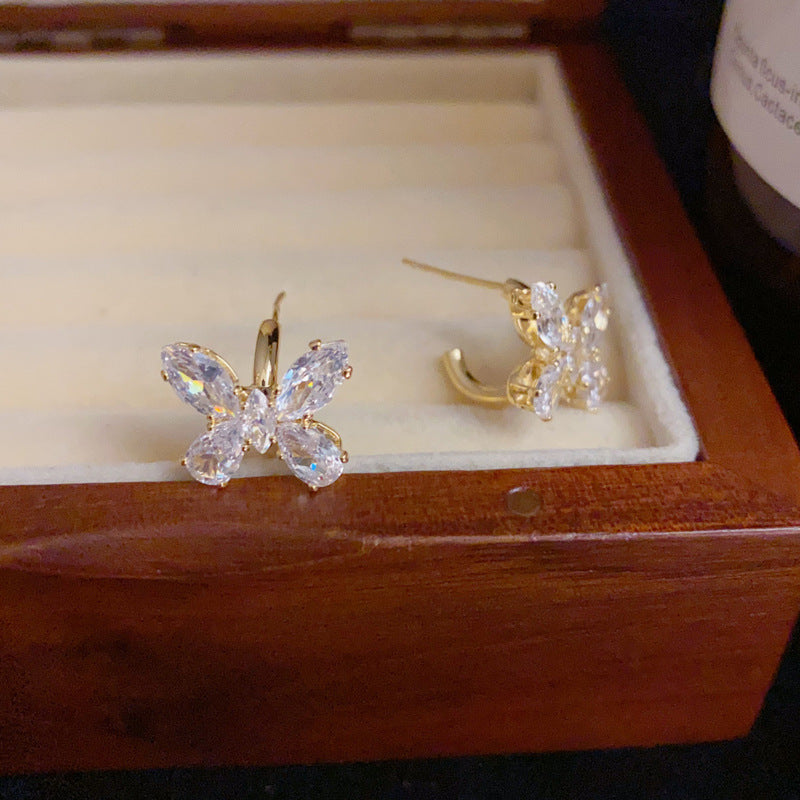14K Gold Zircon Butterfly C-Shaped Hoop Earrings – Elegant Design