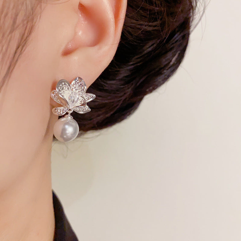 Elegant Silver Metal Petal & Pearl Drop Earrings – Floral Design