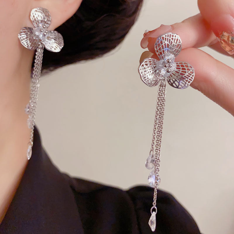 Elegant Hollow Metal Petal Tassel Drop Earrings – Long Fringe Design
