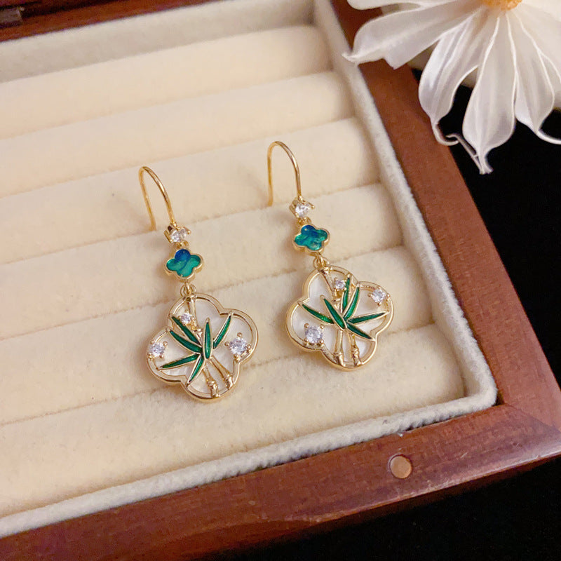 Luxury Bamboo Leaf Four-Leaf Flower Ear Hook Earrings – Elegant Design