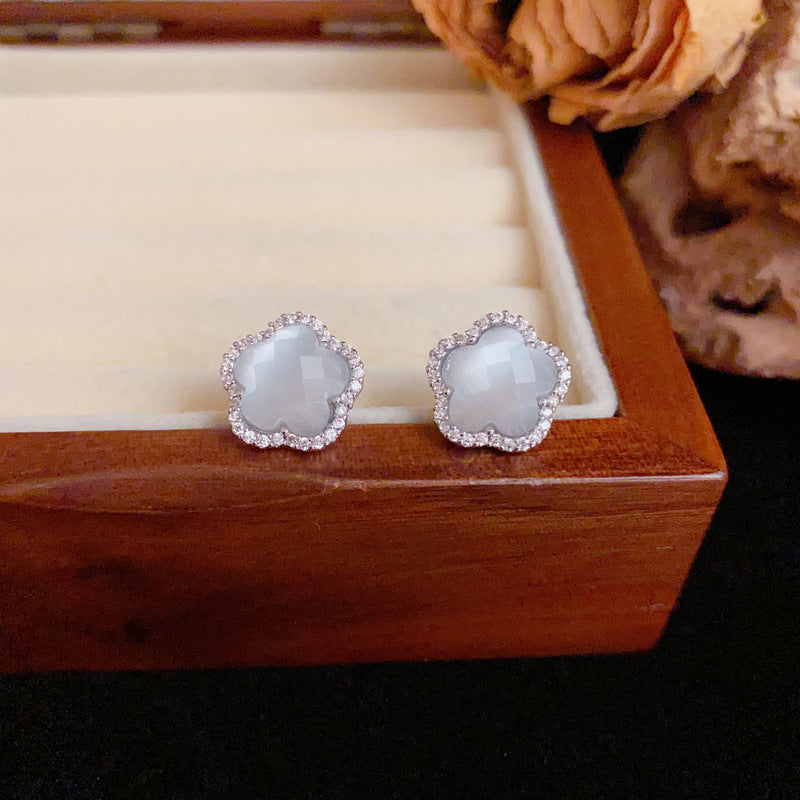 Luxury Crystal Zircon Petal Stud Earrings – Elegant Floral Design