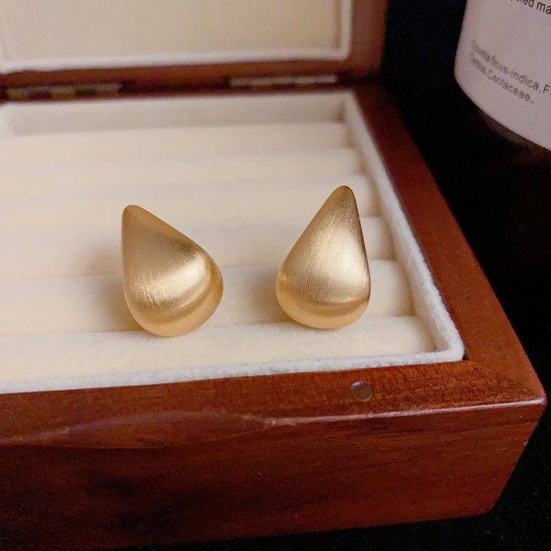 14K Gold Brushed Metal Teardrop Stud Earrings – French Design