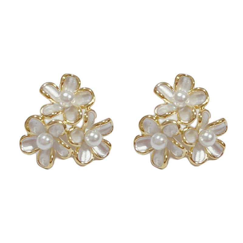 14K Gold-Plated White Three-Petal Flower Stud Earrings – Elegant Bloom
