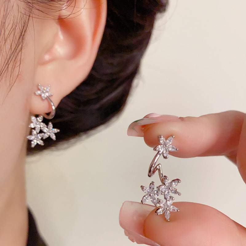 14K Gold-Plated Zircon Floral Hoop Earrings – Elegant Design