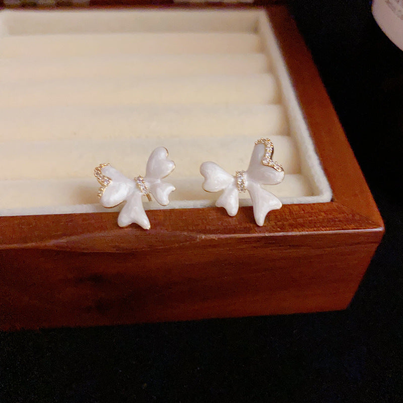 14K Gold Sweet Enamel & Zircon Bow Stud Earrings – Elegant Design