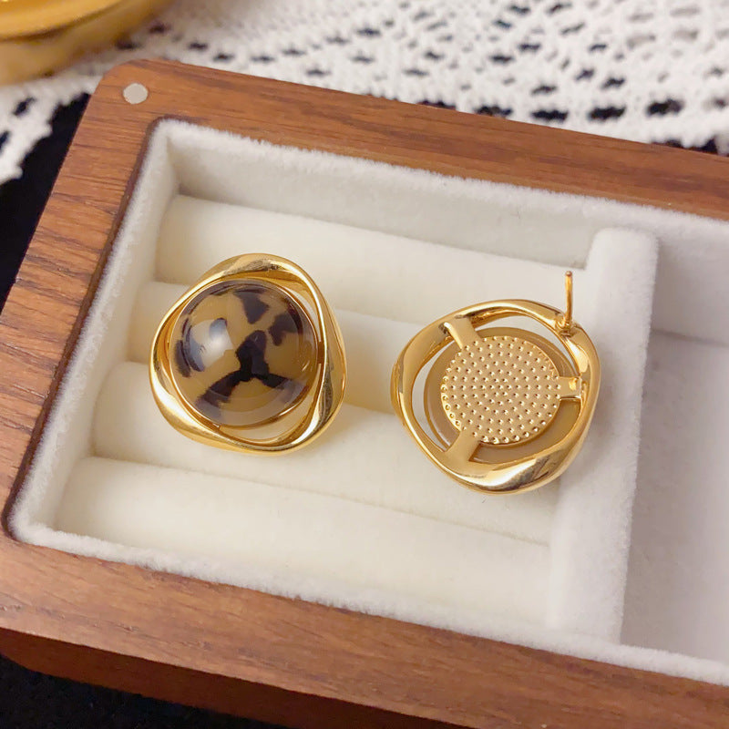 Luxury Geometric Leopard Metal Stud Earrings – Elegant Design