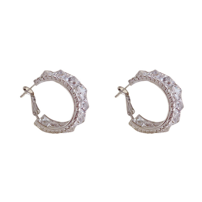 Luxury Zircon Geometric C-Shaped Hoop Earrings – Elegant Design