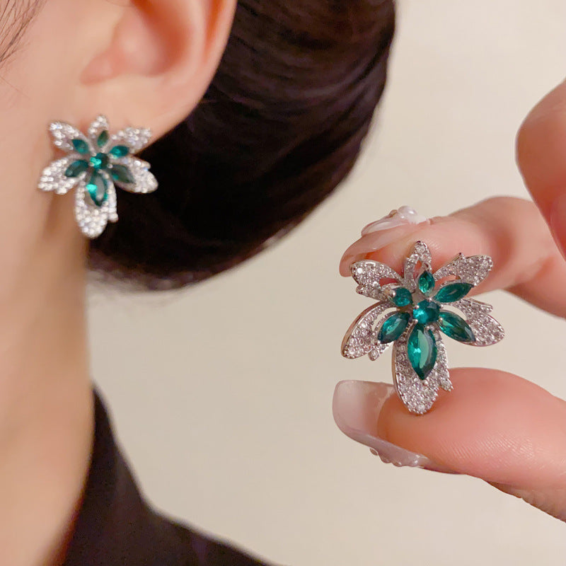 Luxury Micro-Inlaid Zircon Maple Leaf Stud Earrings – Floral Design