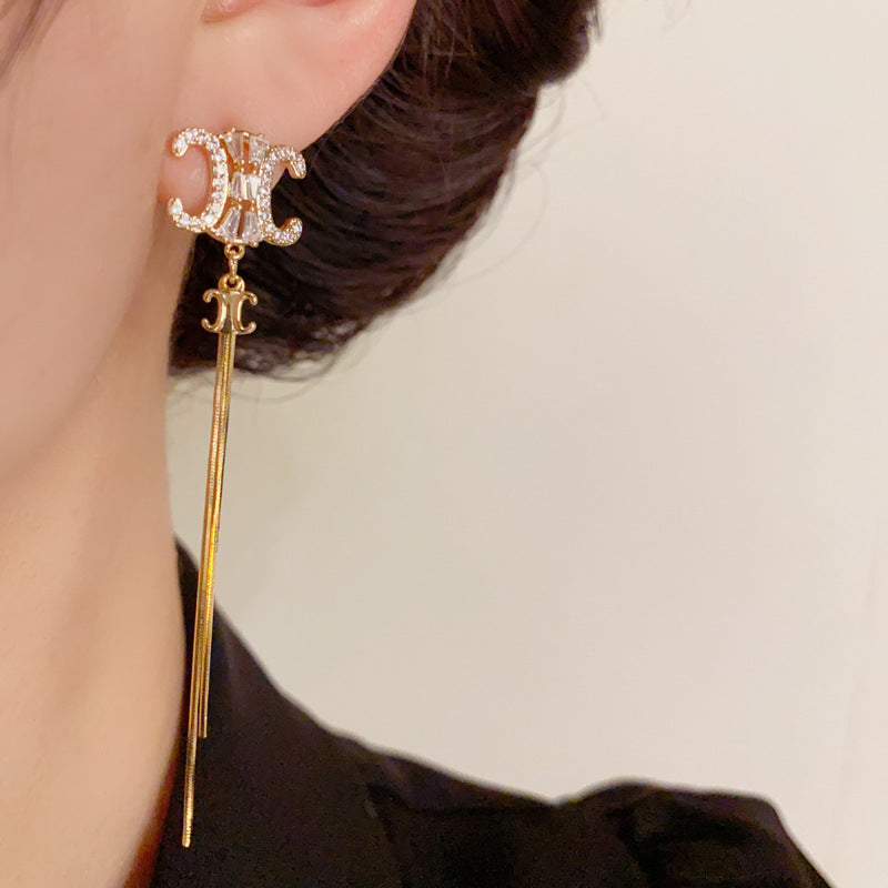14K Gold-Plated Arc de Triomphe Tassel Earrings - Elegant Design