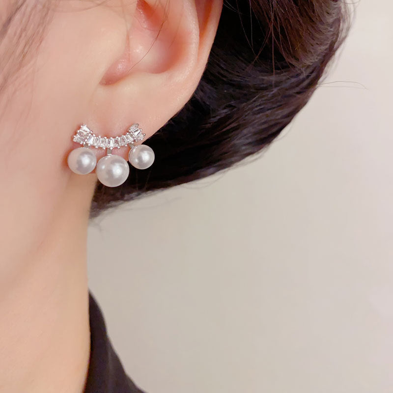 Elegant Zircon Bar Pearl Stud Earrings – Minimalist Geometric Design