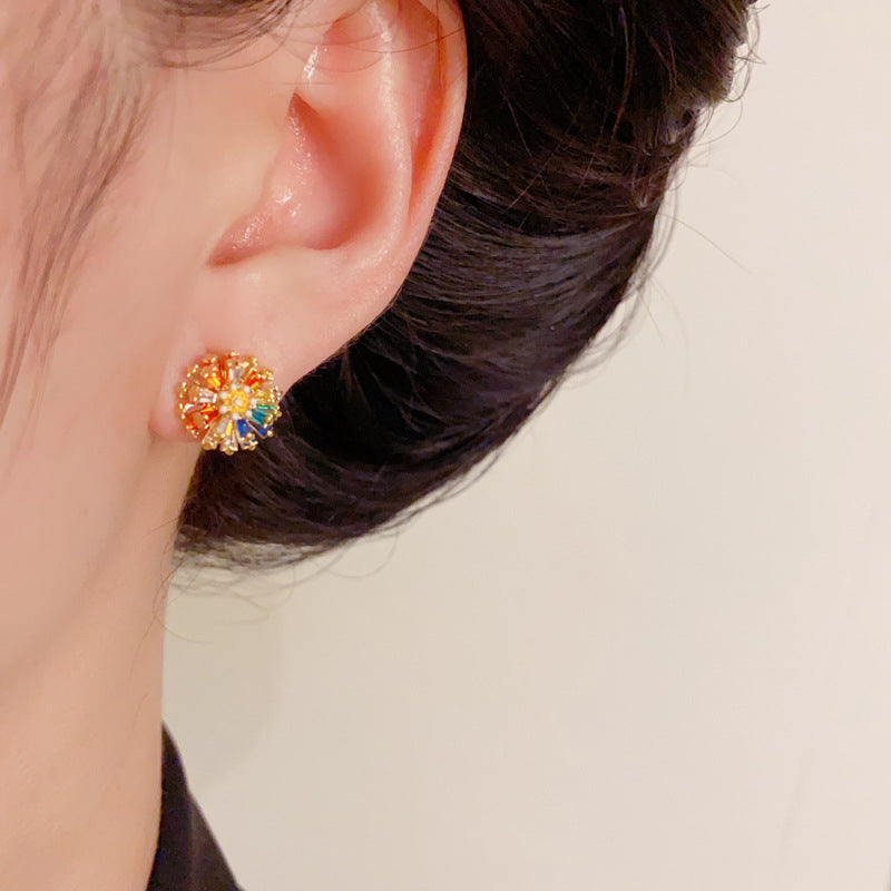 Luxury Colorful Zircon Daisy Stud Gold Earrings– Elegant Floral Design