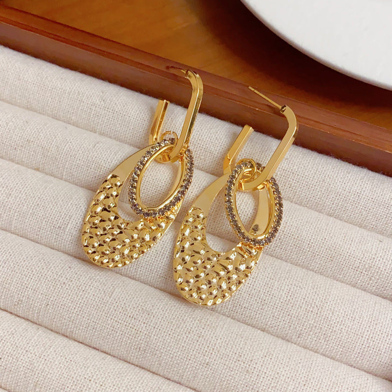 Elegant Textured Metal Oval Drop Earrings – Retro Design