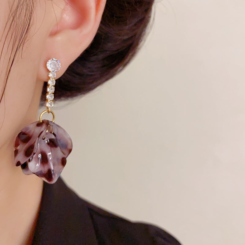 Elegant Zircon Acrylic Petal Drop Earrings – Floral Design