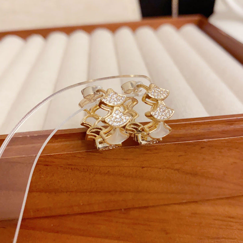 Elegant Zircon Mother-of-Pearl Fan Hoop Earrings – Geometric Design
