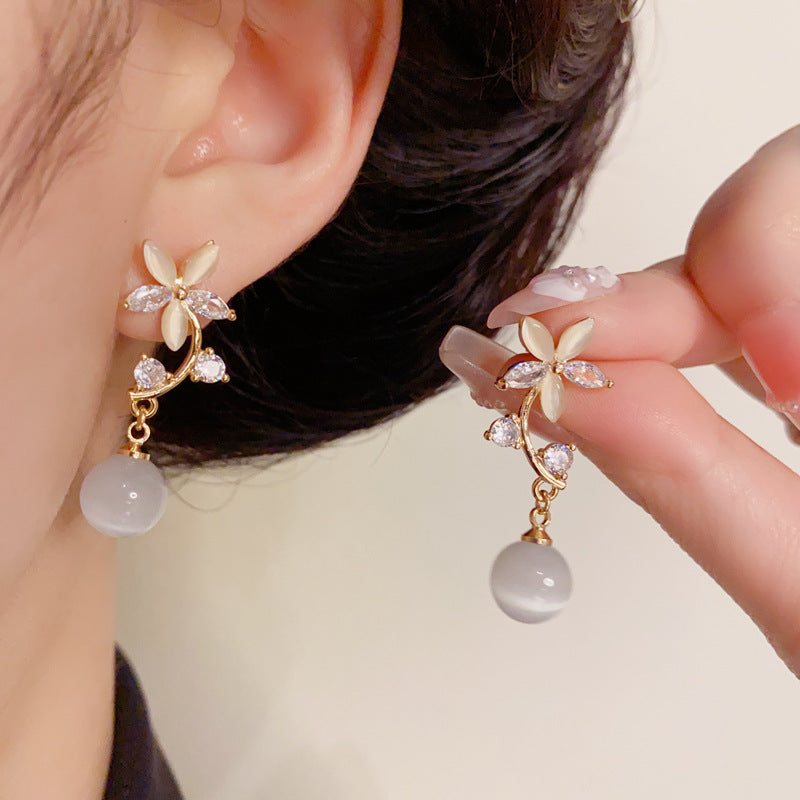 14K Gold-Plated Cat's Eye Flower Drop Earrings – Elegant Floral Design