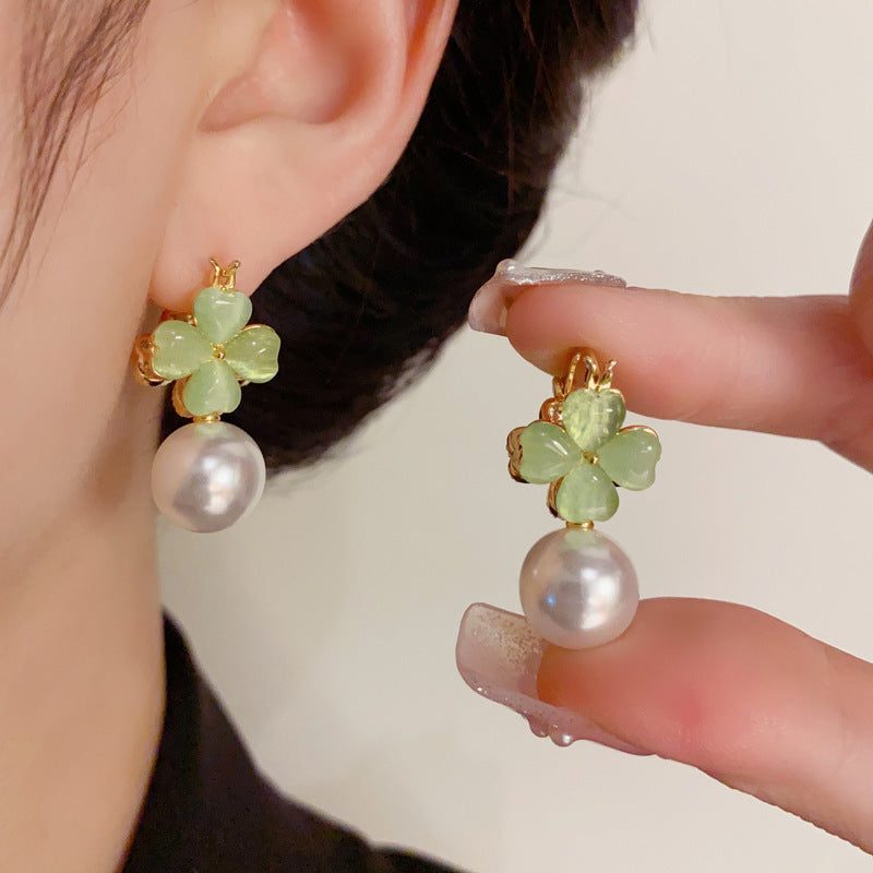 Luxury Double-Sided Four-Leaf Flower & Pearl Earrings – Elegant Design