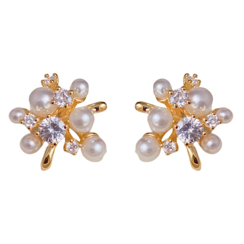 14K Gold-Plated Firework Pearl Stud Earrings – Elegant Sparkle Design