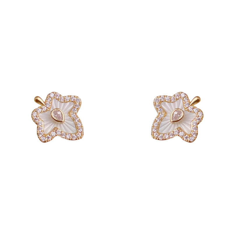 Luxury Zircon & Pearl Maple Leaf Stud Earrings – Floral Design