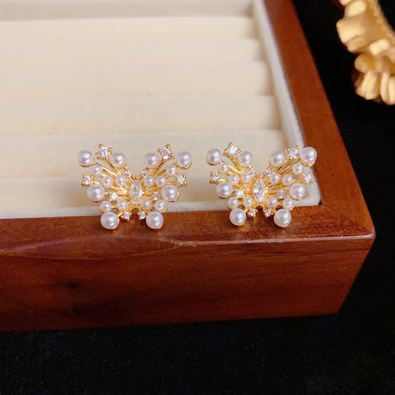 Elegant Zircon & Pearl Butterfly Stud Earrings – Animal Design