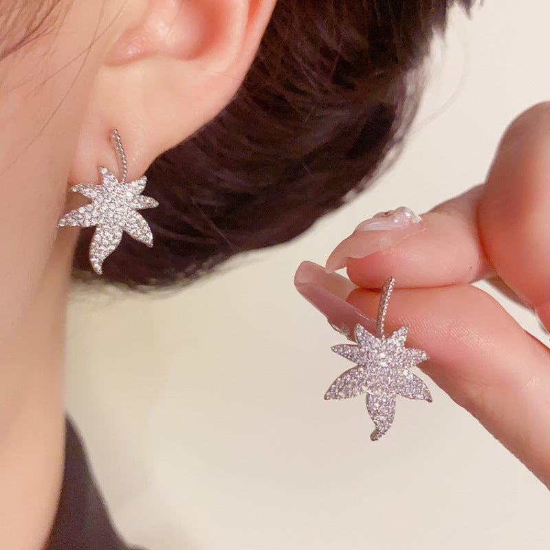 Luxury Full-Zircon Maple Leaf Stud Earrings – Elegant Design