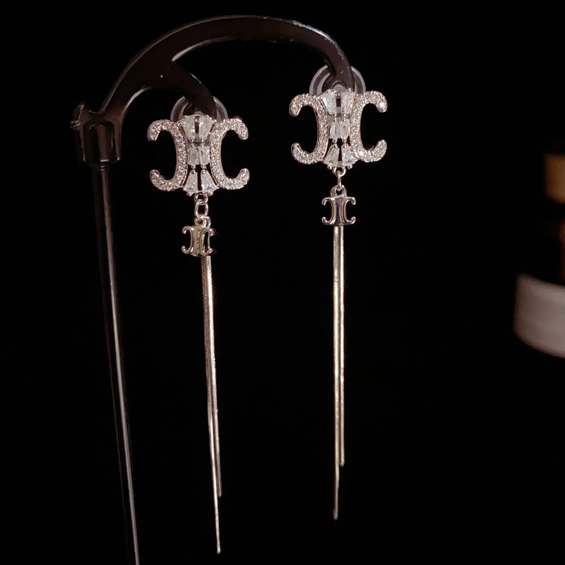 14K Gold-Plated Arc de Triomphe Tassel Earrings - Elegant Design