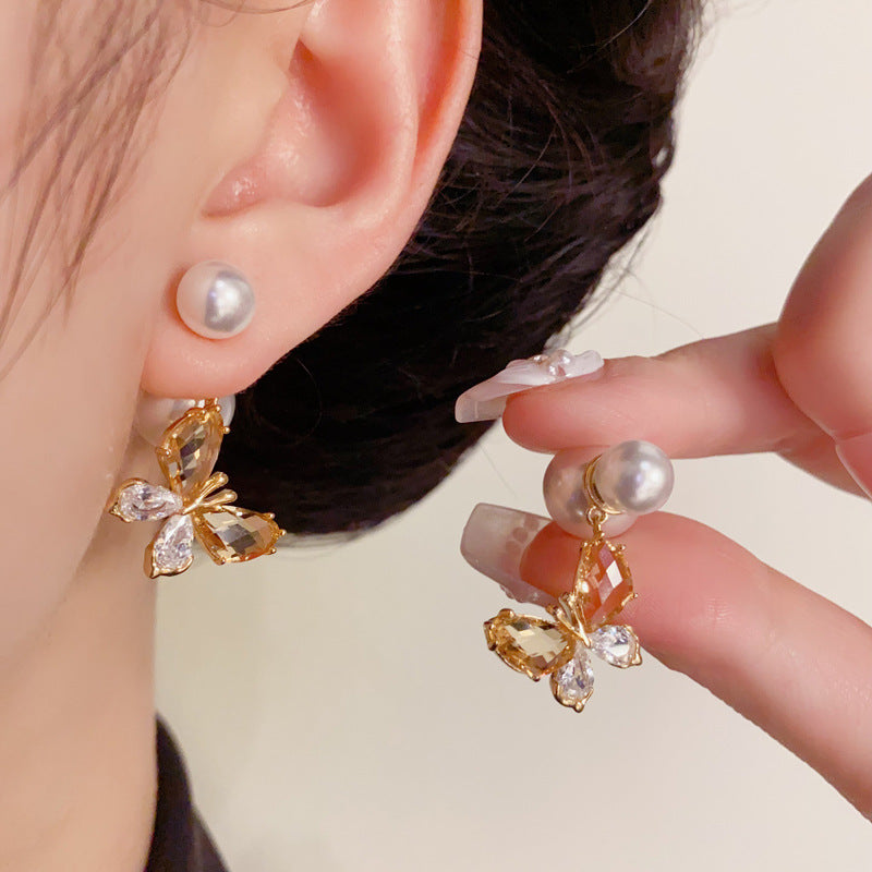 Luxury Two-Way Pearl & Butterfly Drop Earrings– Animal-Inspired Design