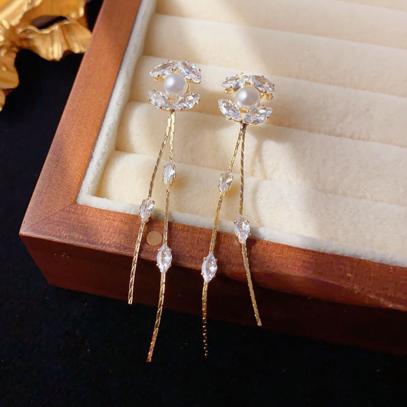 Elegant Zircon Pearl Tassel Drop Earrings – Classic Design