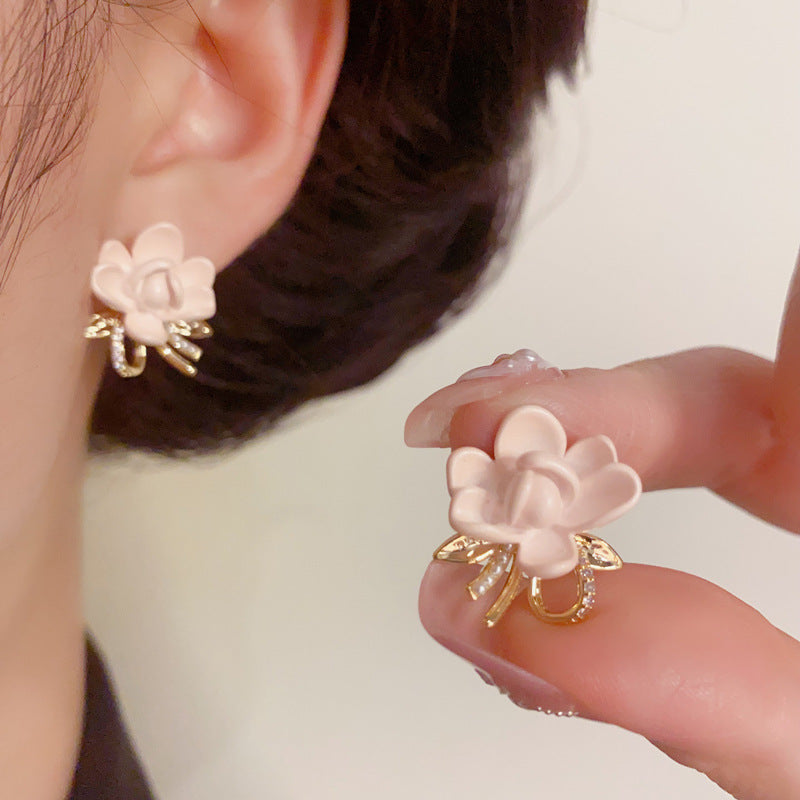 14K Gold Sweet Petal Bow Stud Earrings – S925 Silver Needle
