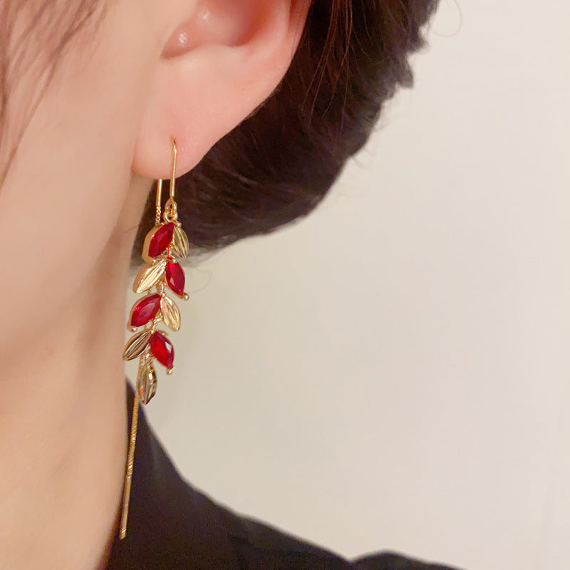14K Gold-Plated Zircon Red Wheat Ear Thread - Elegant Tassel Design