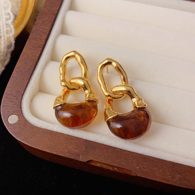 Luxury 18K Chain & Resin Oval Drop Earrings – French Retro Design