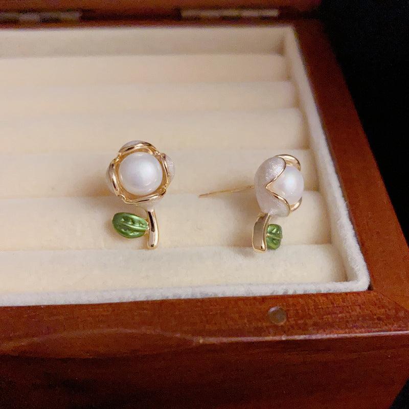 14K Gold Plated Enamel Pearl Bouquet Stud Earrings – Elegant Design