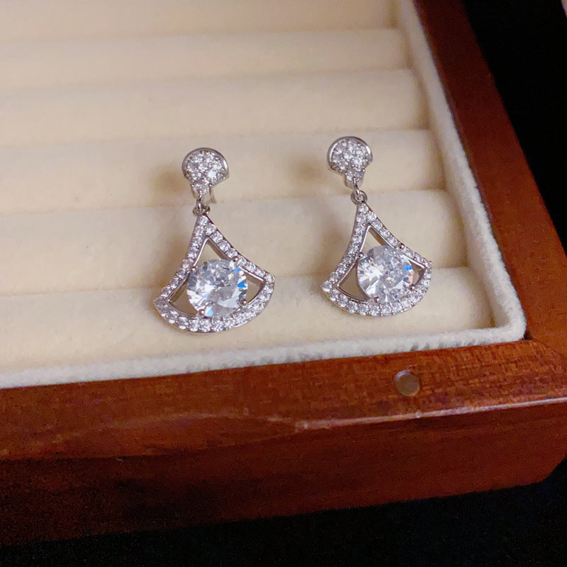 14K Gold Full Rhinestone Dress Drop Earrings – Elegant Chic Design