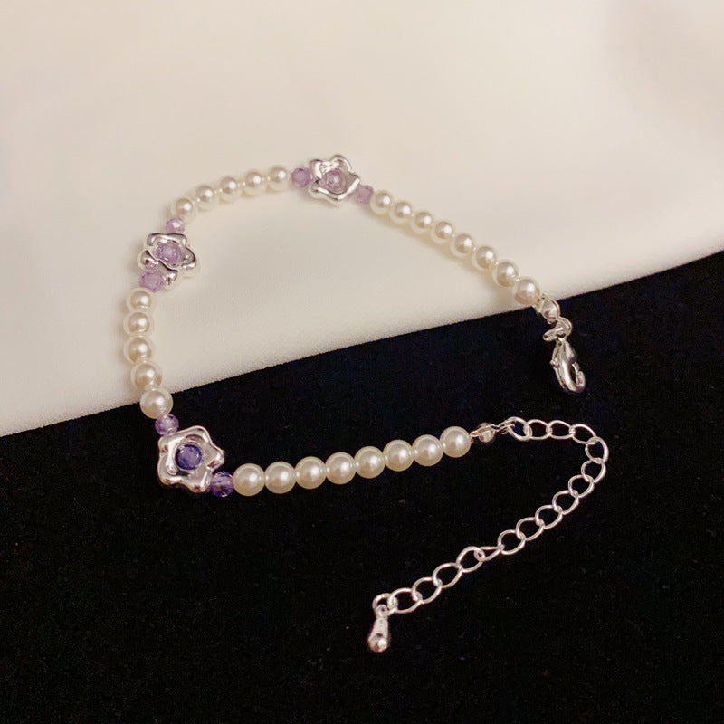 Handmade Purple Floral Glass Bead Bracelet – Elegant Design