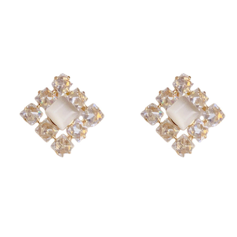 14K Gold Full Rhinestone Diamond-Shaped Earrings – Elegant Sparkle