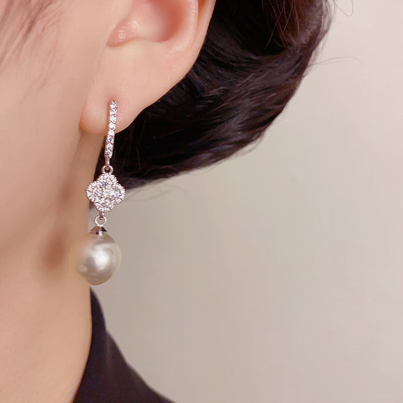 Elegant Zircon Four-Leaf Flower Pearl Drop Earrings – K-Beauty Design