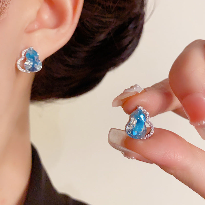 Elegant Full-Zircon Crystal Gourd Stud Earrings – Floral Design