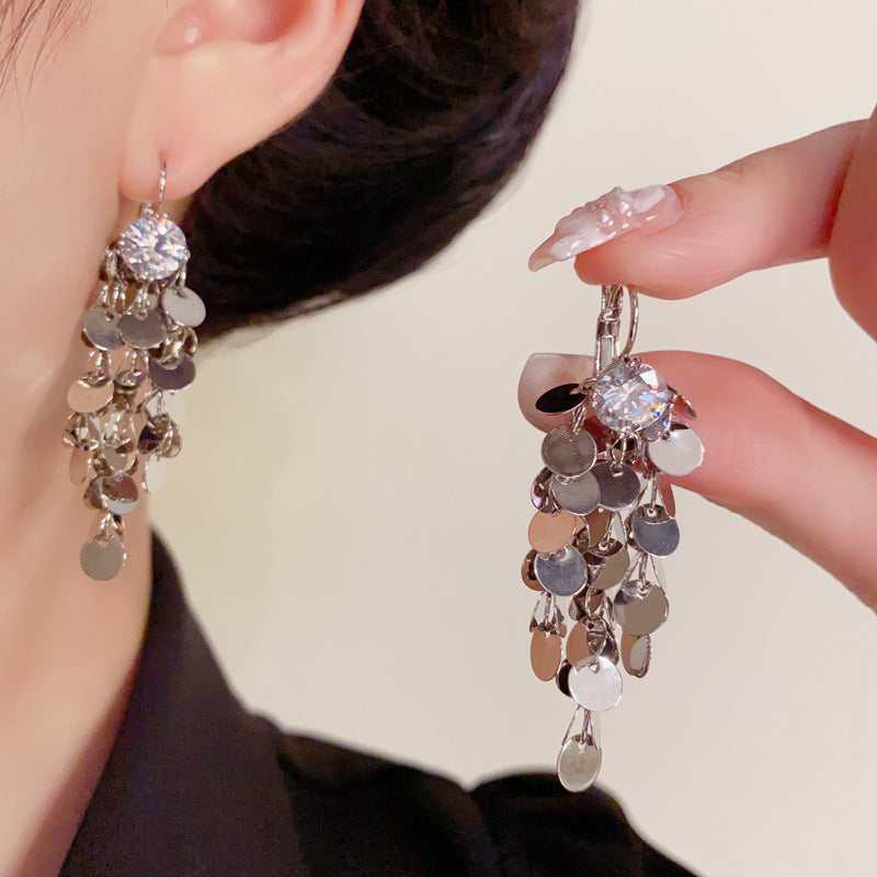 Elegant Zircon Metal Disc Tassel Drop Earrings – Geometric Design