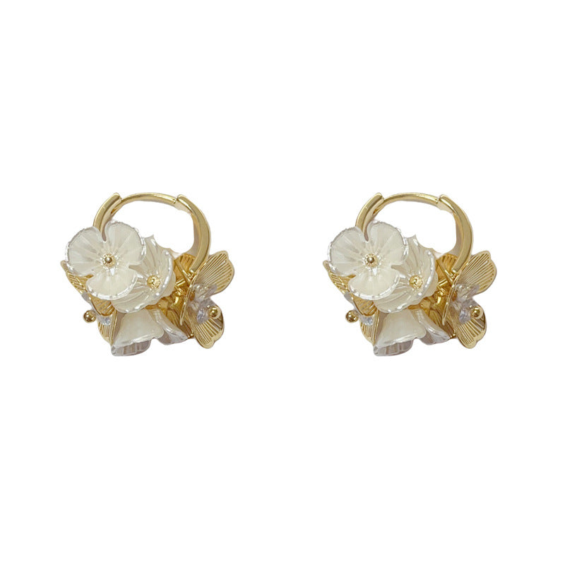 Elegant White Zircon & Metal Petal Ear Cuff Earrings – Floral Design