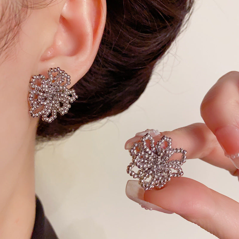 Luxury Beaded Openwork Petal Stud Earrings – Elegant Floral Design