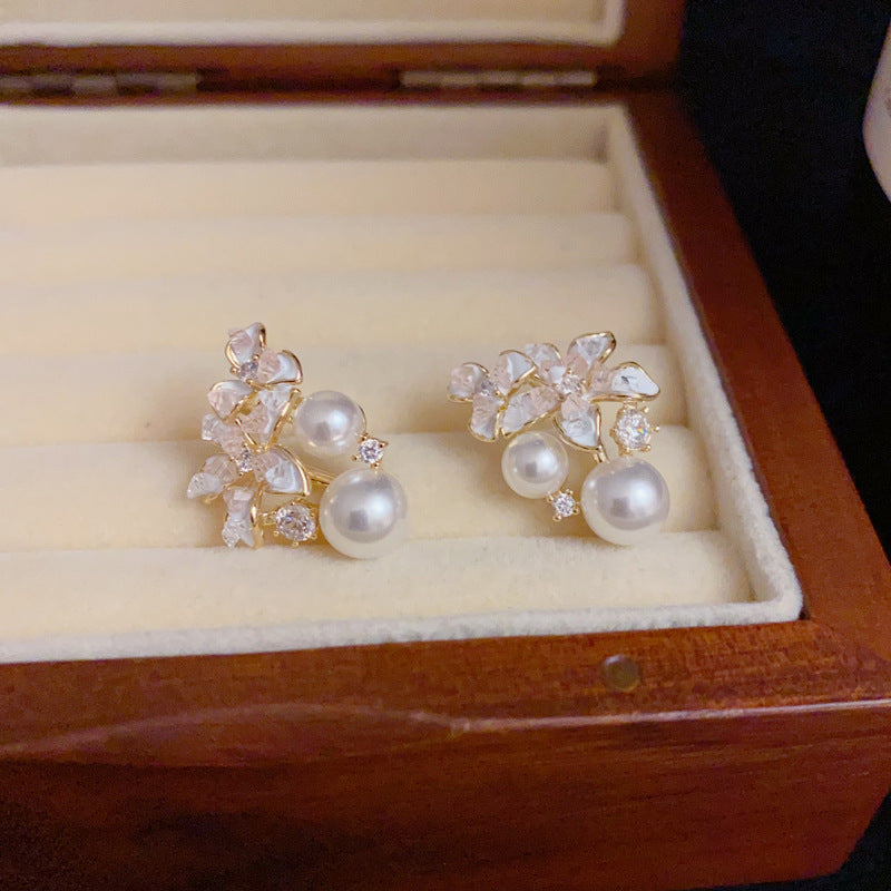 14K Gold-Plated Zircon Flower Pearl Stud Earrings – Elegant Design