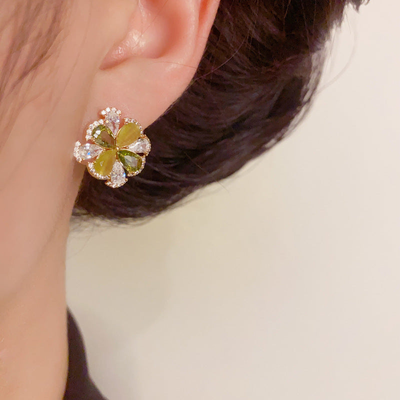 14K Gold Full-Zircon Crystal Petal Stud Earrings – S925 Silver Needle