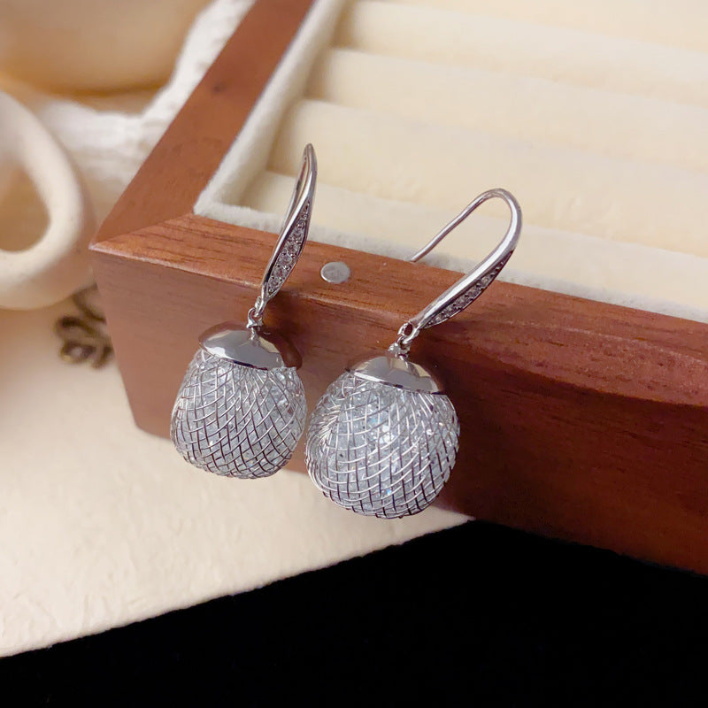 Elegant Metal Mesh Round Drop Earrings – Retro Geometric Design