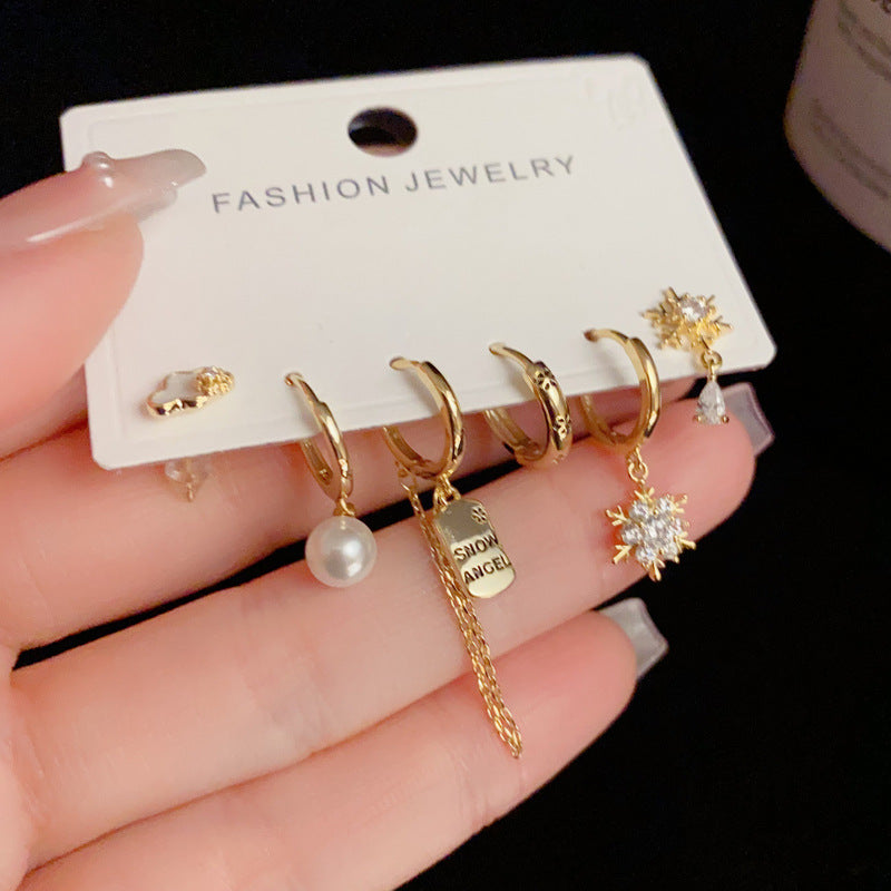 14K Gold-Plated Snowflake Square Pendant Chain Set - Elegant & Chic