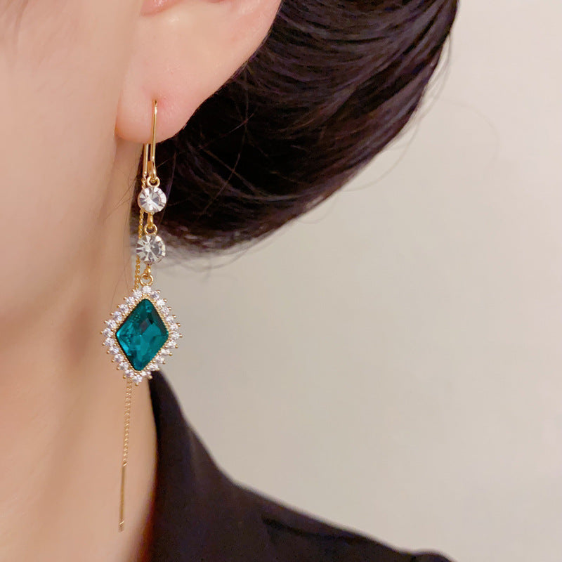 Luxury Full-Zircon Rhombus Tassel Threader Earrings – Elegant Design