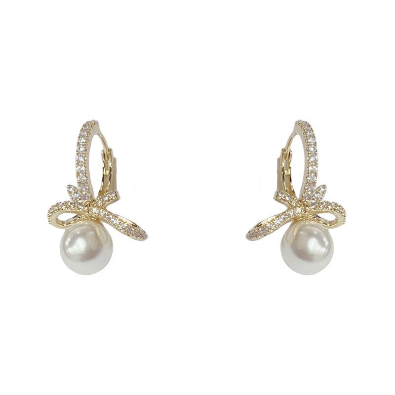 Luxury Zircon Bow Pearl Ear Cuff Earrings – Elegant Design