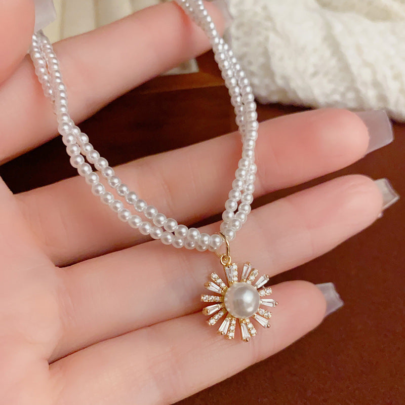 14K Gold-Plated Zircon Sunflower Pendant Necklace – Elegant Design