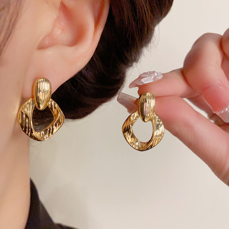 14K Gold-Plated Geometric Irregular Hoop Earrings -Vintage Chic Design