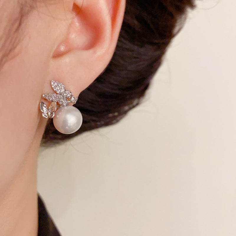 14K Gold Zircon Butterfly Pearl Stud Earrings- Chic Elegance Design